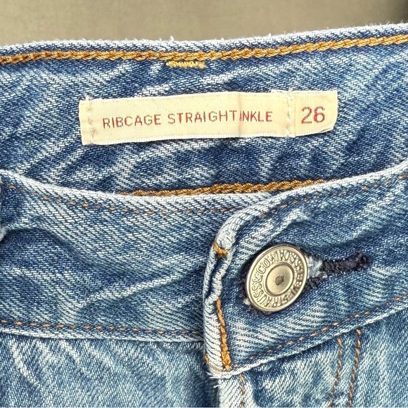 SOLD - Picture 4 of 8